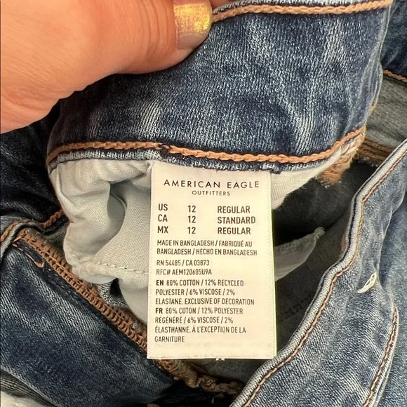 American Eagle Outfitters Blue Flare Jeans - Picture 9 of 12